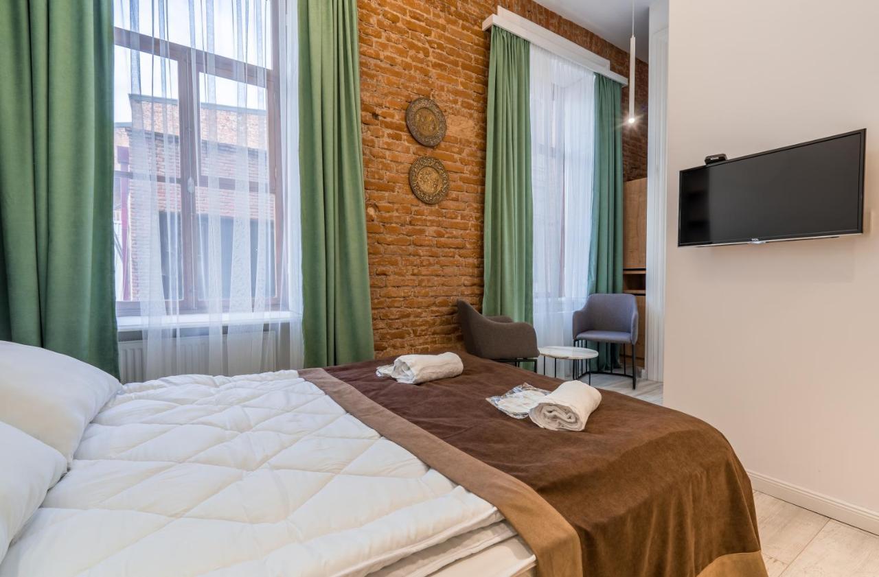 Mini Hotel On Aghmashenebeli Ave ティビリシ エクステリア 写真